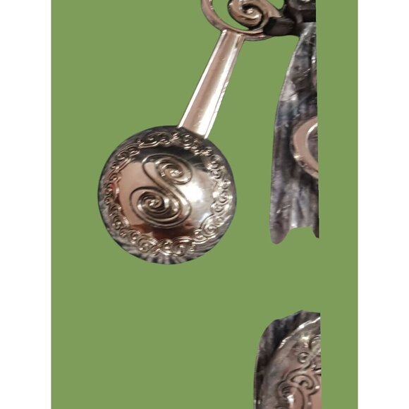 Decorative Silver Measuring Spoon Set With Swirl Design For Baking & Cooking - Picture 3 of 4